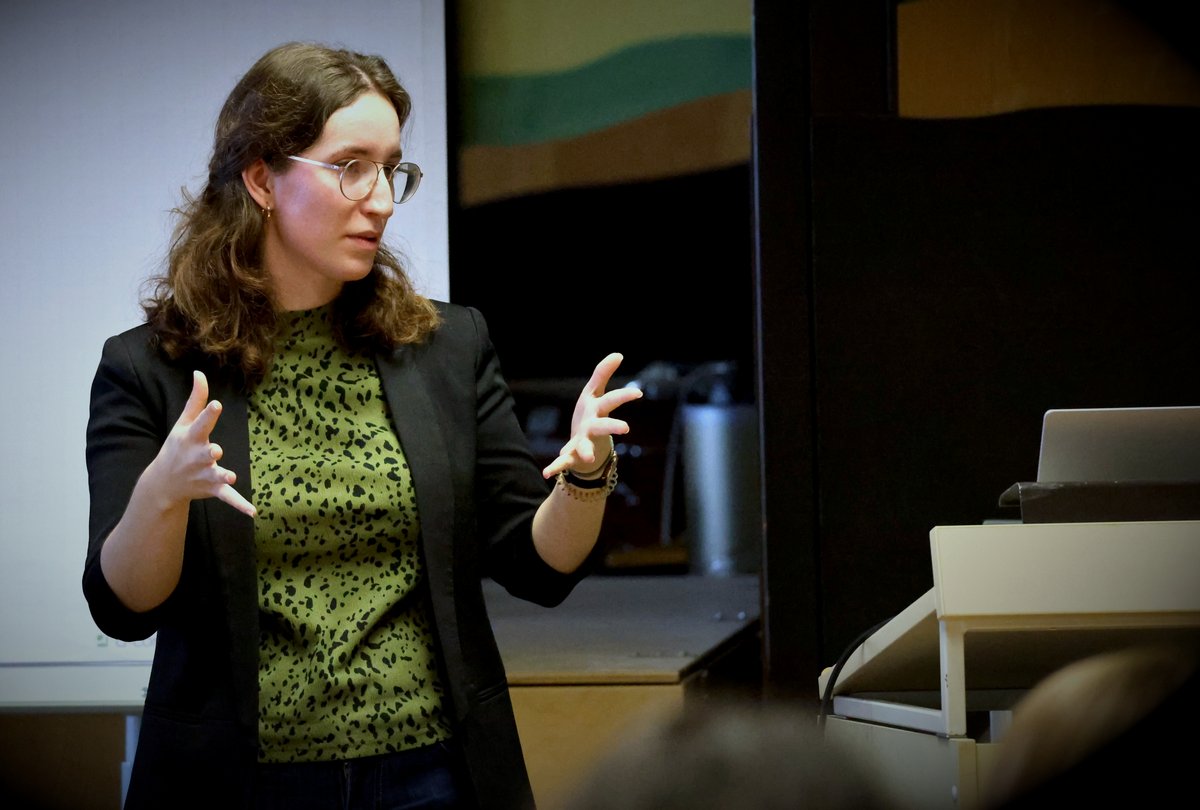 Johanna Köchling bei ihrem Vortrag im Rahmen der Public Sustainability Week 2024 ©AG Renner BIOJS